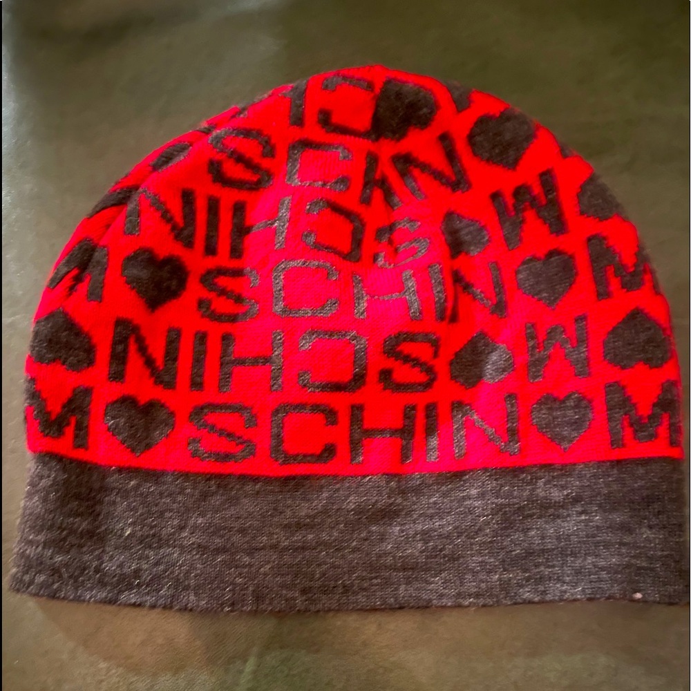 Moschino vintage beanie/cap
